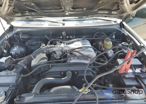 2000 Toyota 4Runner Limited from USA, damaged, VIN JT3GN87R1Y0149553